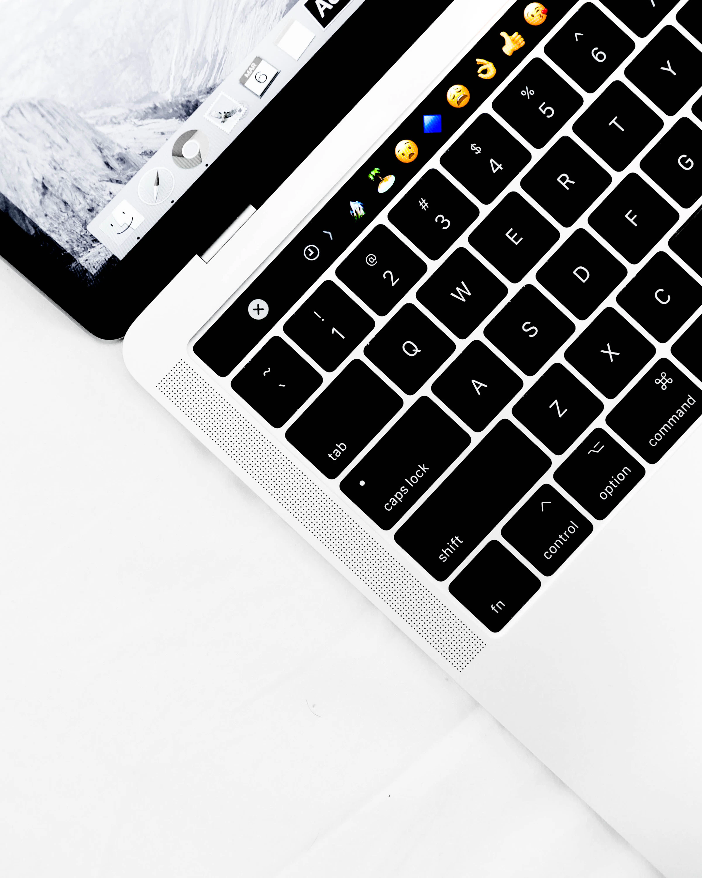 Ibrahim Abazid_1754551462103_unsplash_id_YfpP8_IxKmQ.webp